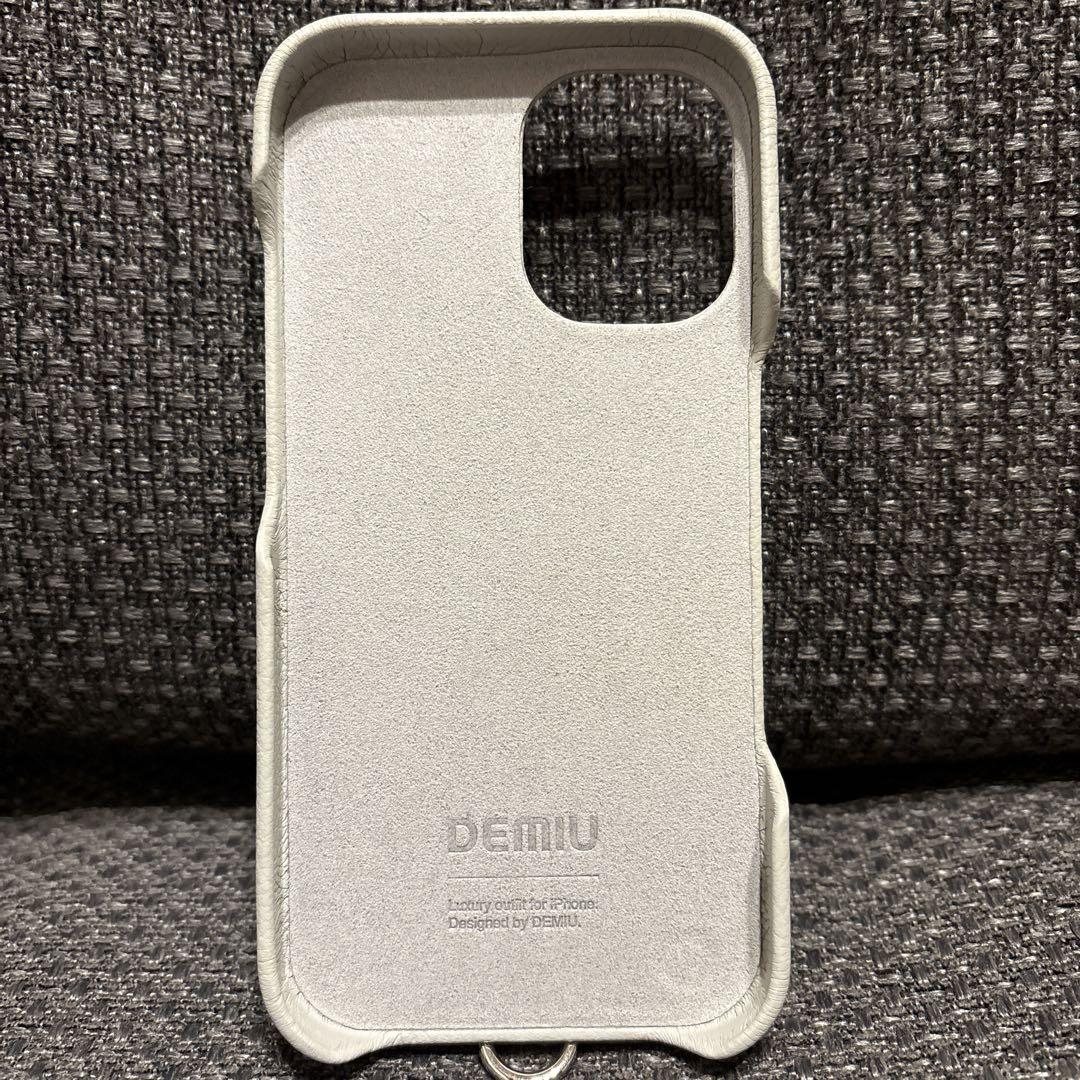 DEMIU BALLON ベージュ　iPhone16