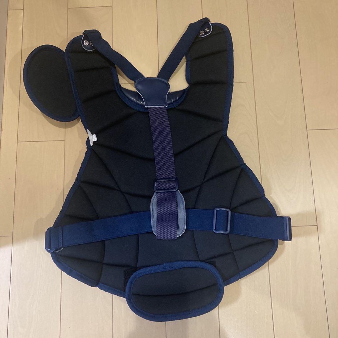 硬式野球キャッチャー用プロテクター ネイビー
