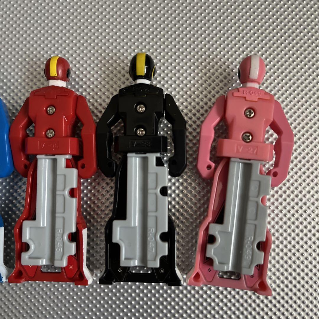 電撃戦隊 チェンジマン レンジャーキー 5本セット - メルカリ 電撃戦隊 チェンジマン レンジャーキー 5本セット - メルカリ