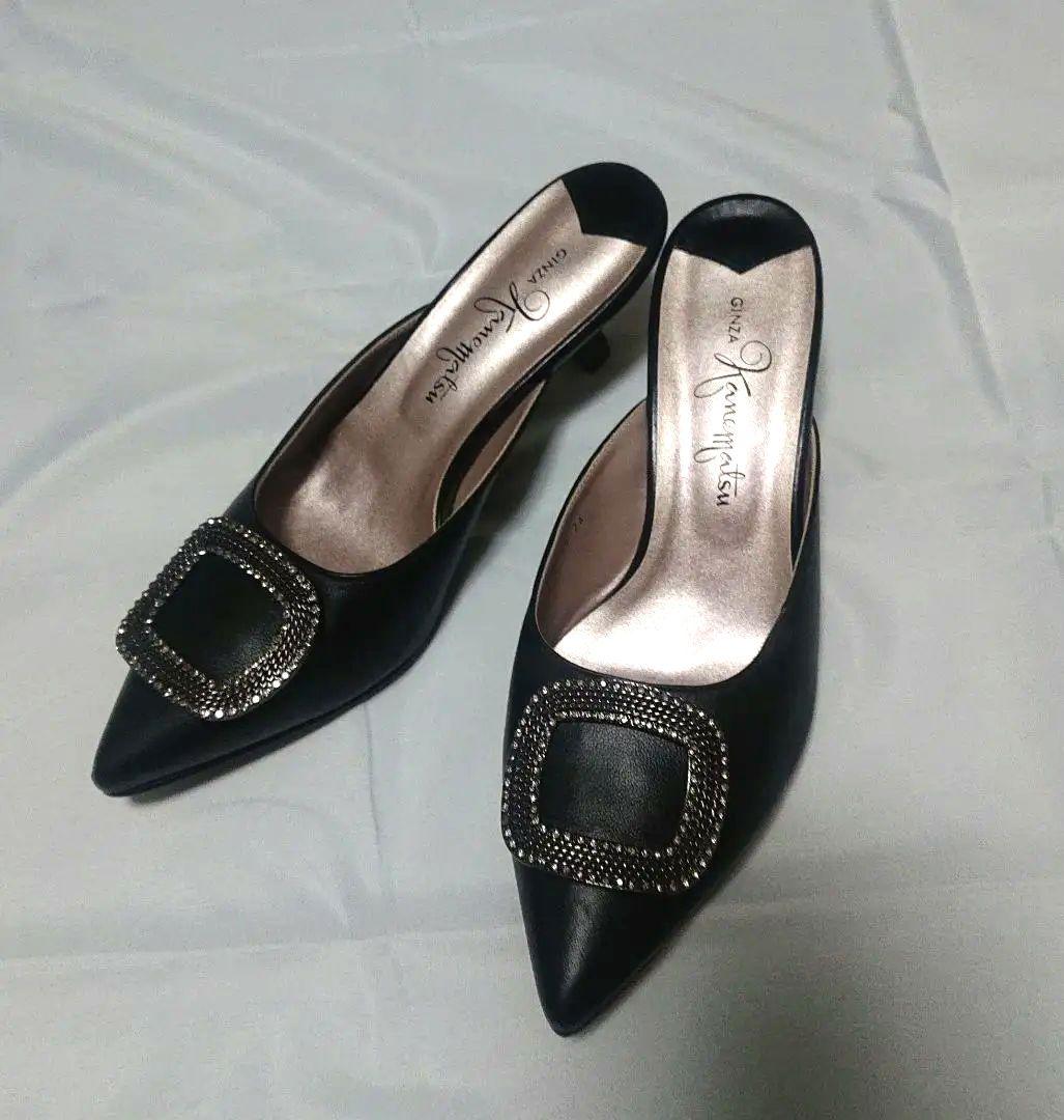 【美品】銀座 かねまつ ビジュー付きミュール 黒24センチ
