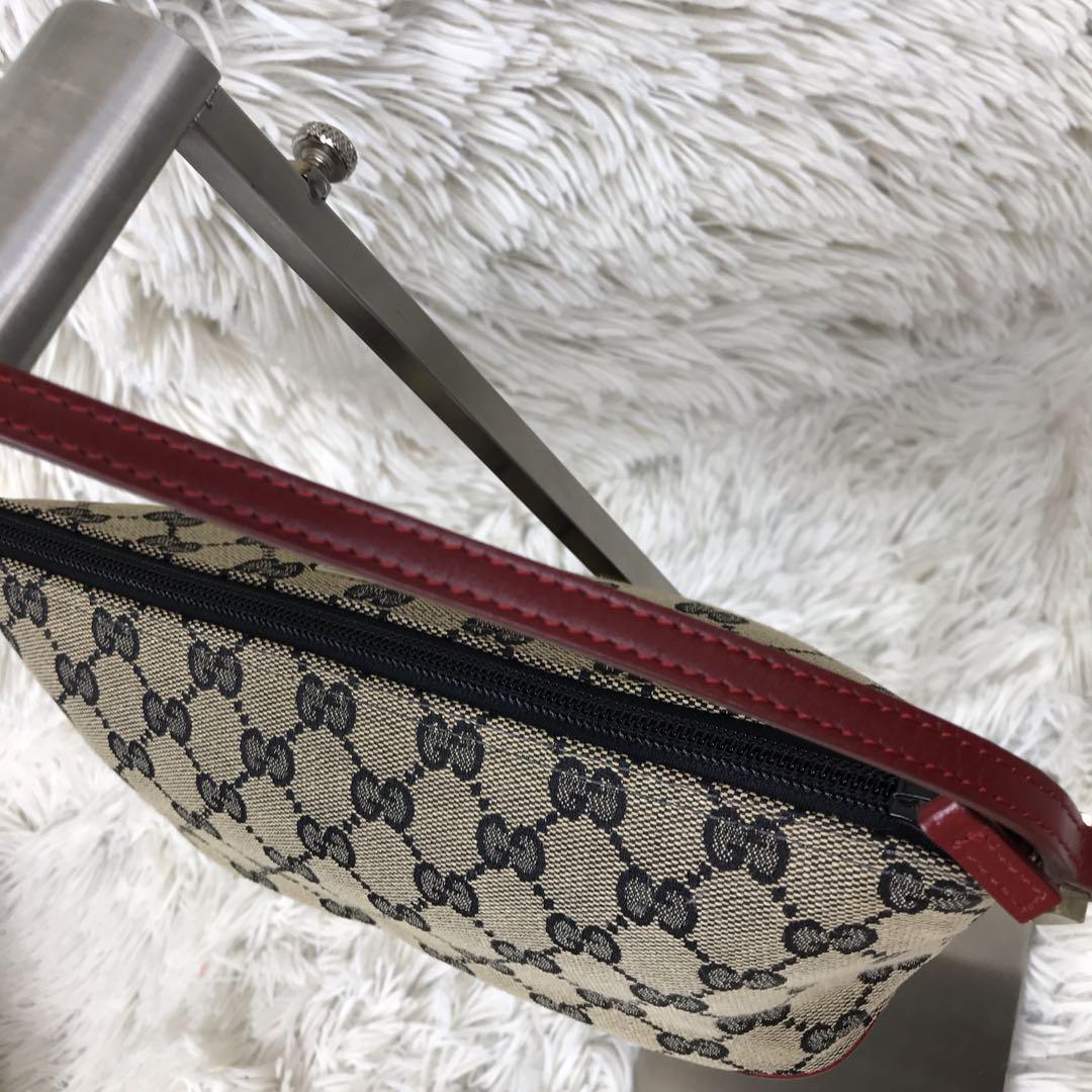 【美品・希少色】GUCCI グッチ アクセサリーポーチ GGキャンバス 赤 舟形 美品・希少色】GUCCI グッチ アクセサリーポーチ GGキャンバス