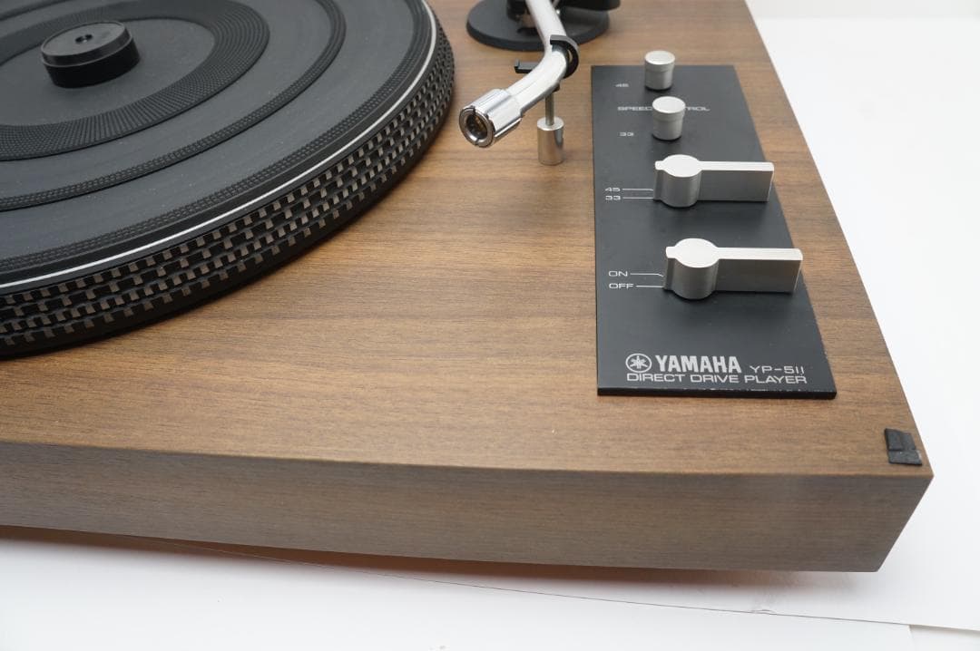 ＜動作美品＞YAMAHA　YP-511 レコードプレーヤー