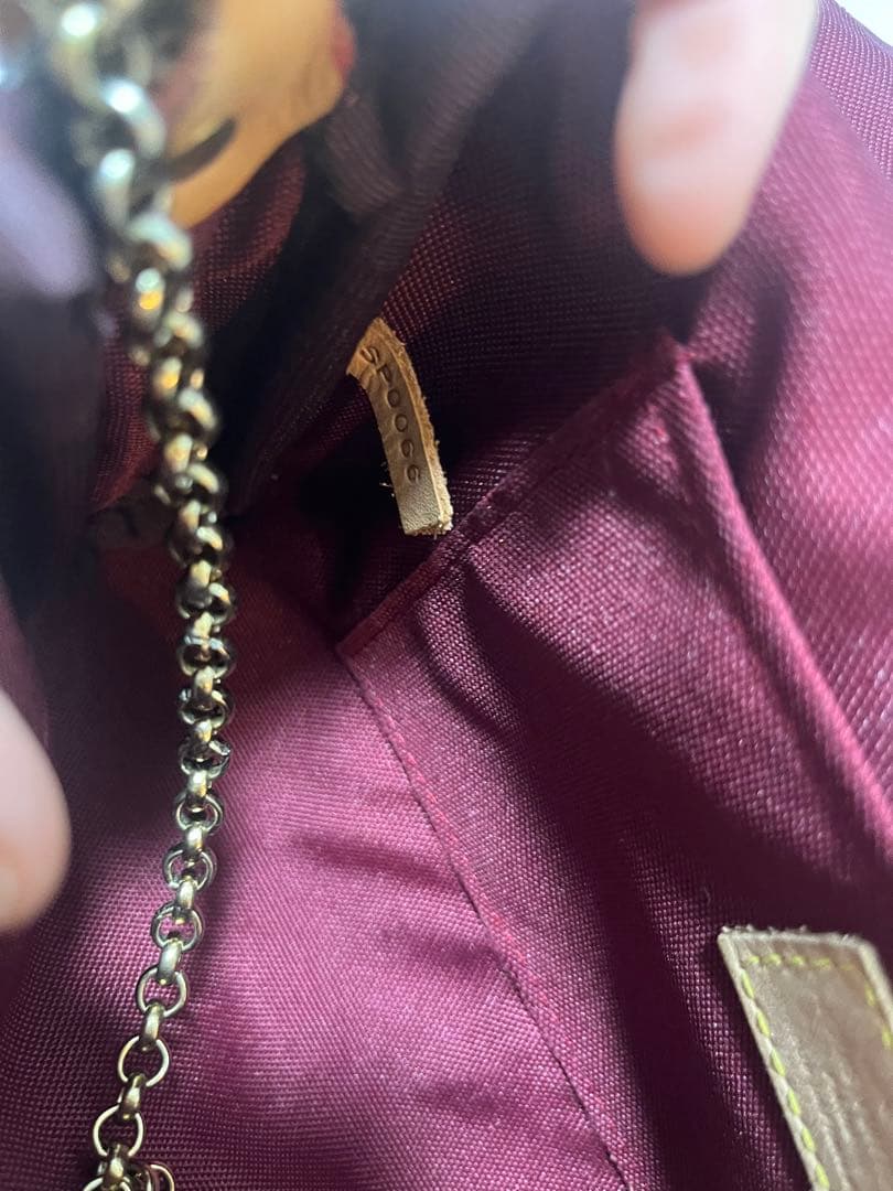 Louis Vuitton モノグラム ショルダーバッグ ノベルティ並行輸入品 Louis Vuitton モノグラム ショルダーバッグ ノベルティ並行輸入品