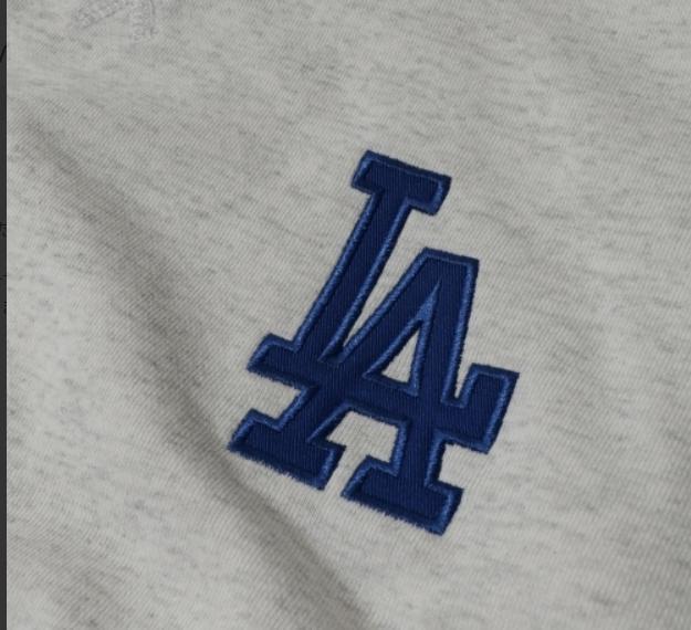 MLB ドジャーズトレーナー 大谷 翔平 L