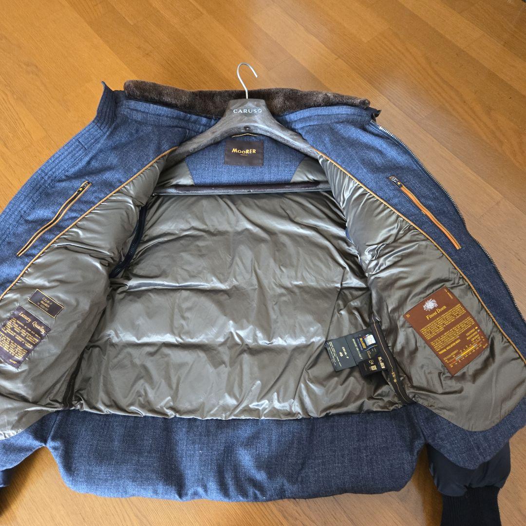 超美品【MooRER/ムーレー】ダウンジャケット