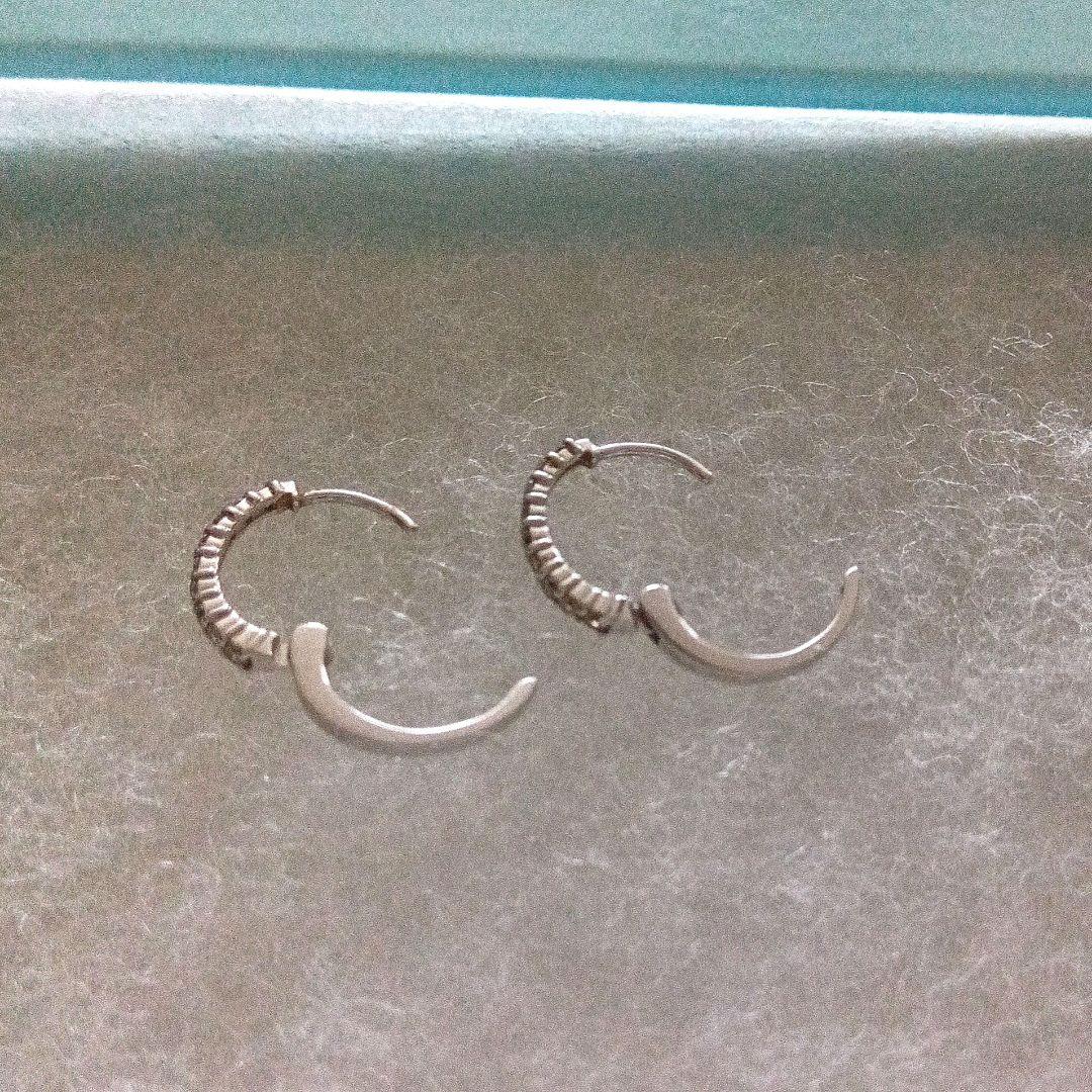 【tnk】K10 ホワイトゴールド 0.2ct ダイヤモンドピアス