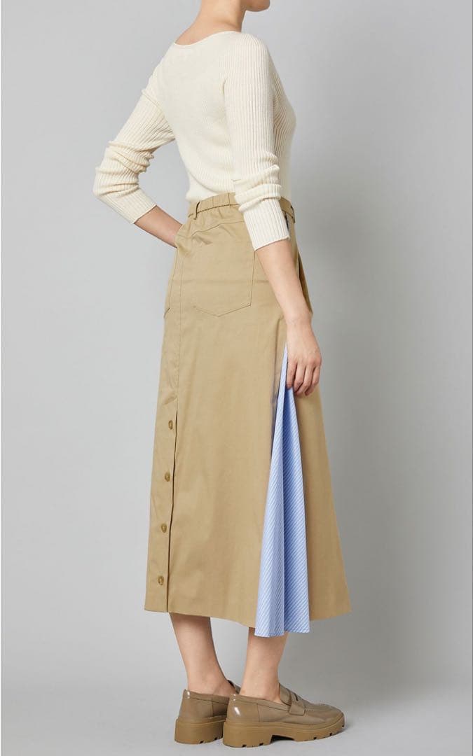 マックスマーラウィークエンド_スカート