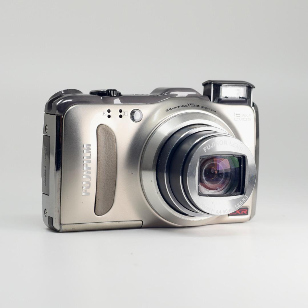 フジ FUJIFILM FinePix F550EXR 純正バッテリー2個付き