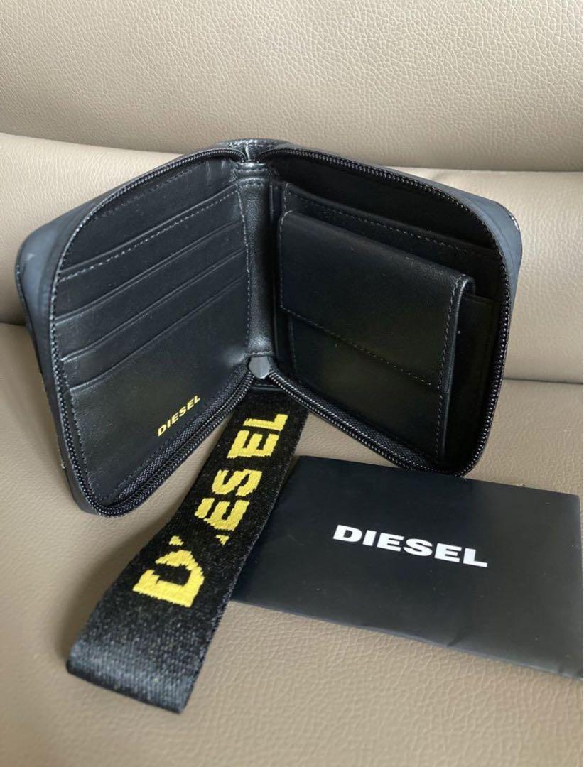 ディーゼル　diesel 二つ折り財布