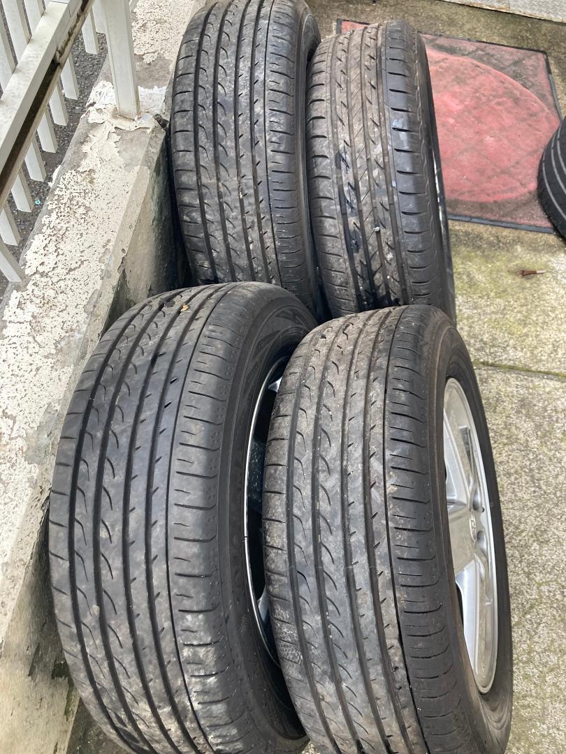 jone専用トヨタ純正 60系　ノア　ヴォクシー　195/65R15　4本セット