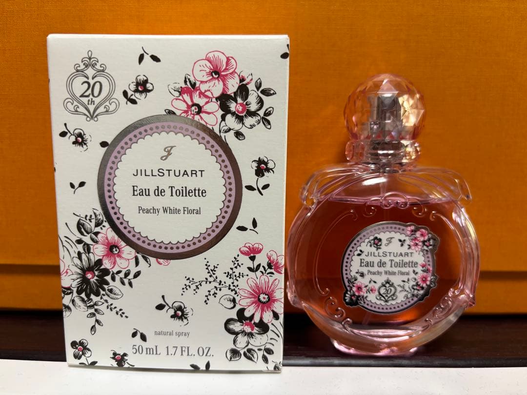 ジルスチュアート ピーチー ホワイトフローラル オードトワレ 50ml 香水
