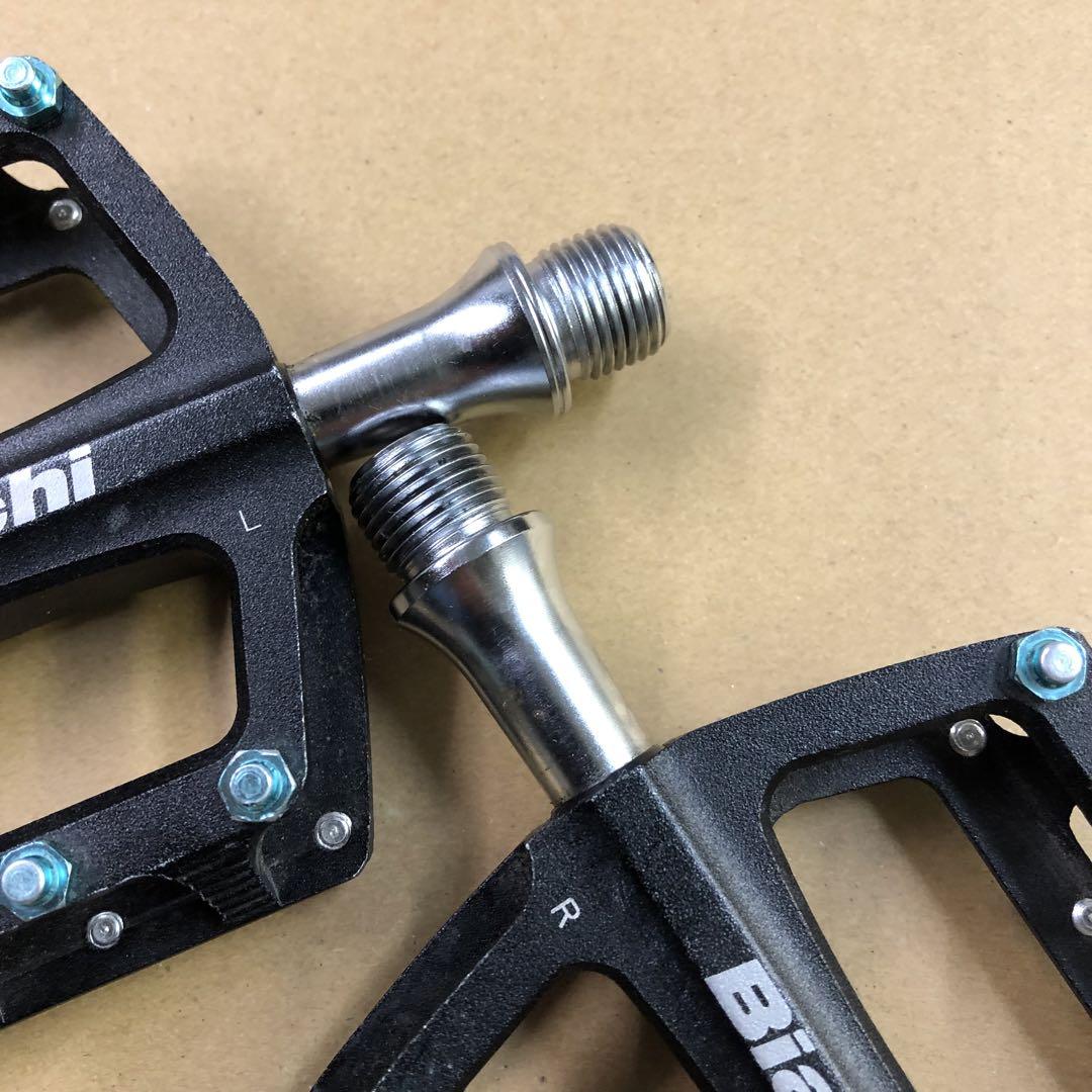 BIANCHI CNC フラットペダル A ブラック