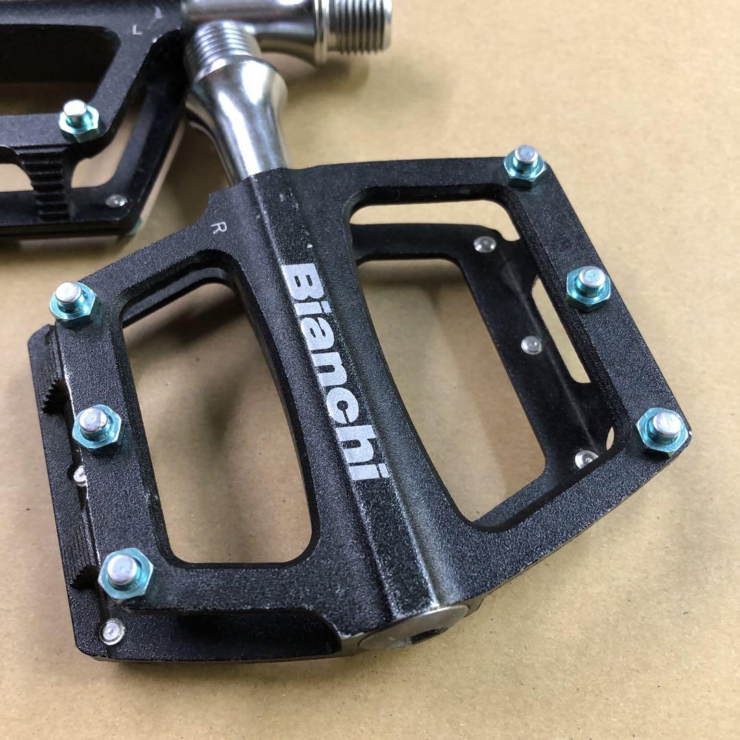 BIANCHI CNC フラットペダル A ブラック