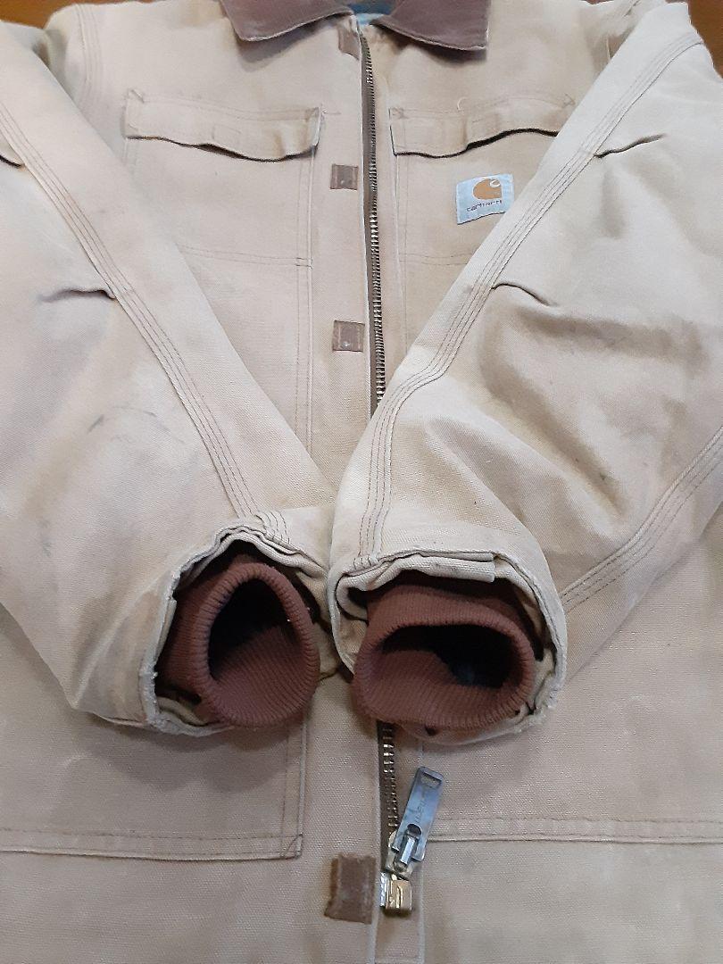 Carhartt ベージュ キルティングジャケット