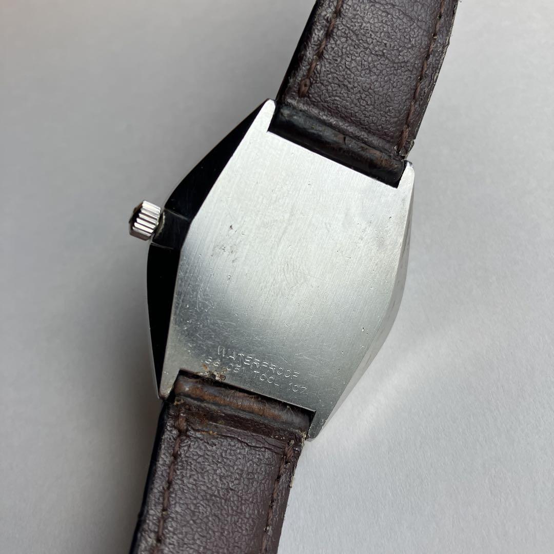 時計 OMEGA DEVILLE