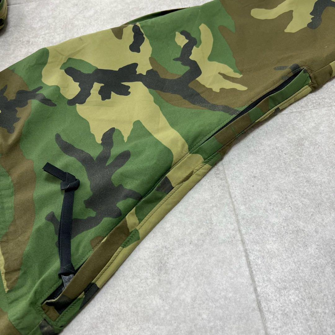 アメリカ軍　ecwcs ゴアテックスパーカー　M-L GEN1 後期　古着