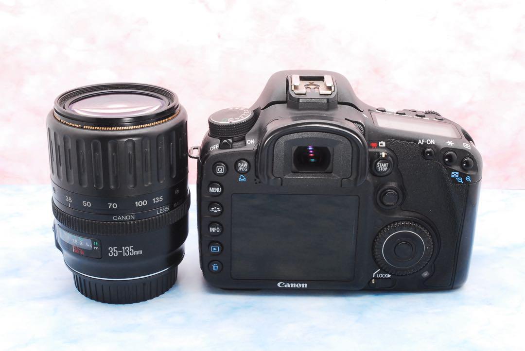 キャノン EOS 7D☆高速連写☆CFカード付でお得☆一眼レフカメラ