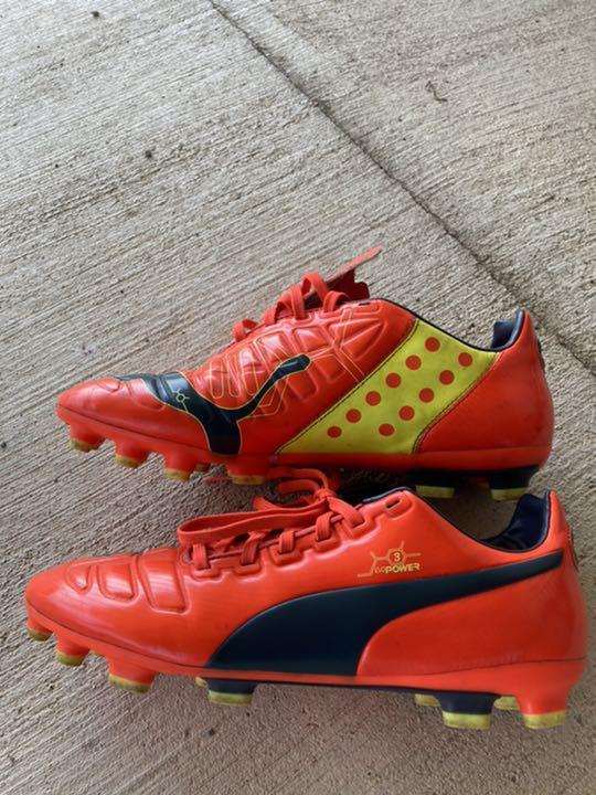 PUMA プーマ サッカースパイク 26㎝ - メルカリ PUMA プーマ サッカースパイク 26㎝ - メルカリ