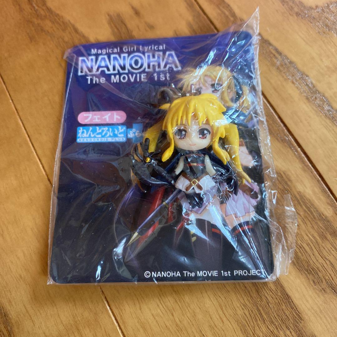 メルカリ フェイトテスタロッサ 魔法少女リリカルなのは マスコット キーホルダー キャラクターグッズ 999 中古や未使用のフリマ