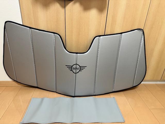 US MINI純正のサンシェード　　ミニクラブマン（F54)用