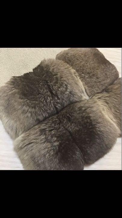 美品　FOXEY カシミア×チンチラ　グレーマフラー □新品□未使用□ FOXEY フォクシー チンチラ ティペット 毛皮