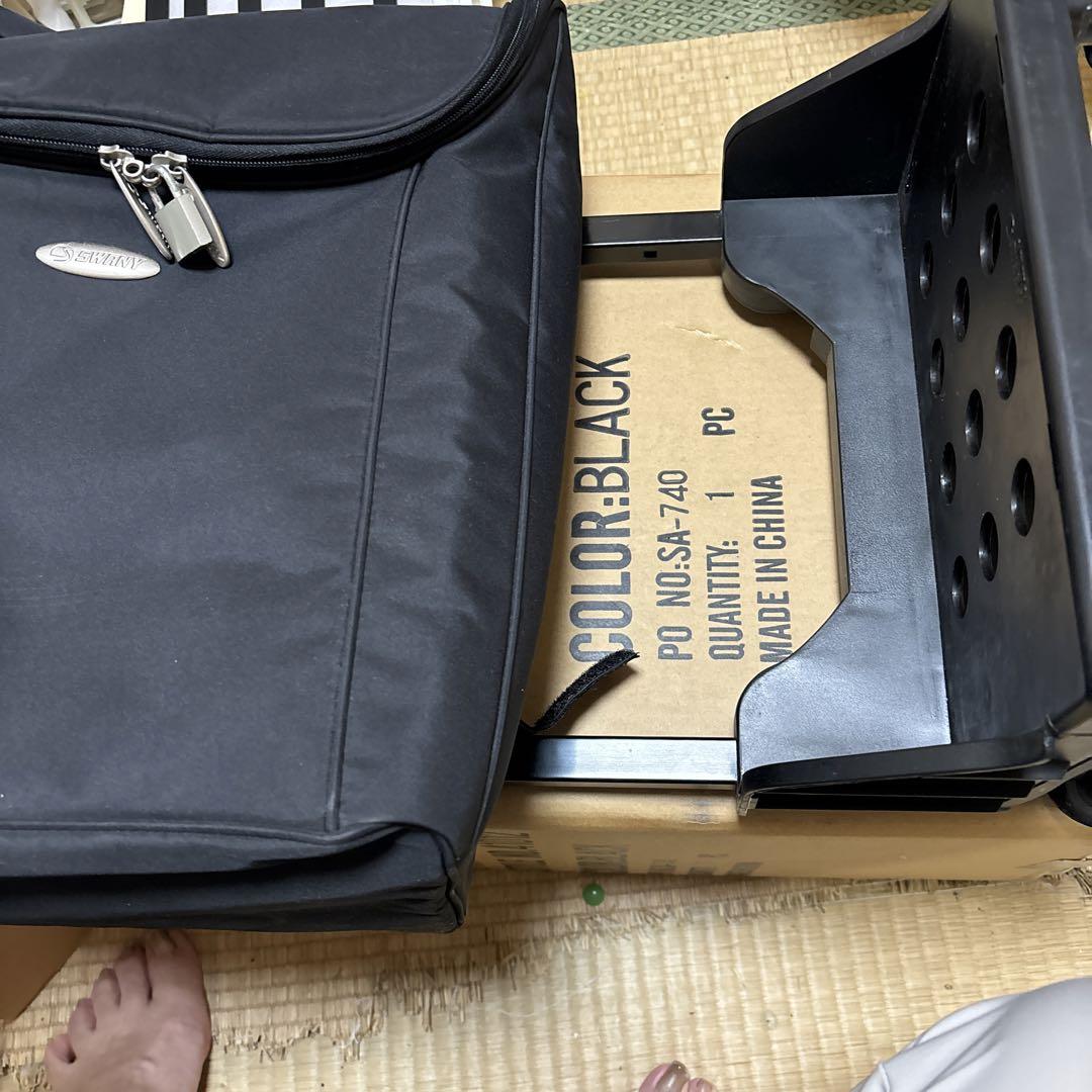 SWANYキャリーバッグ、着脱しき