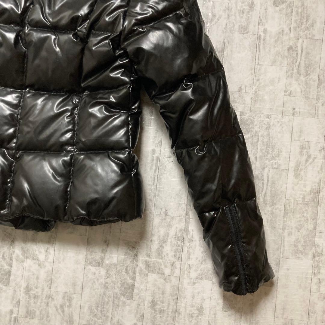 ダウンジャケット