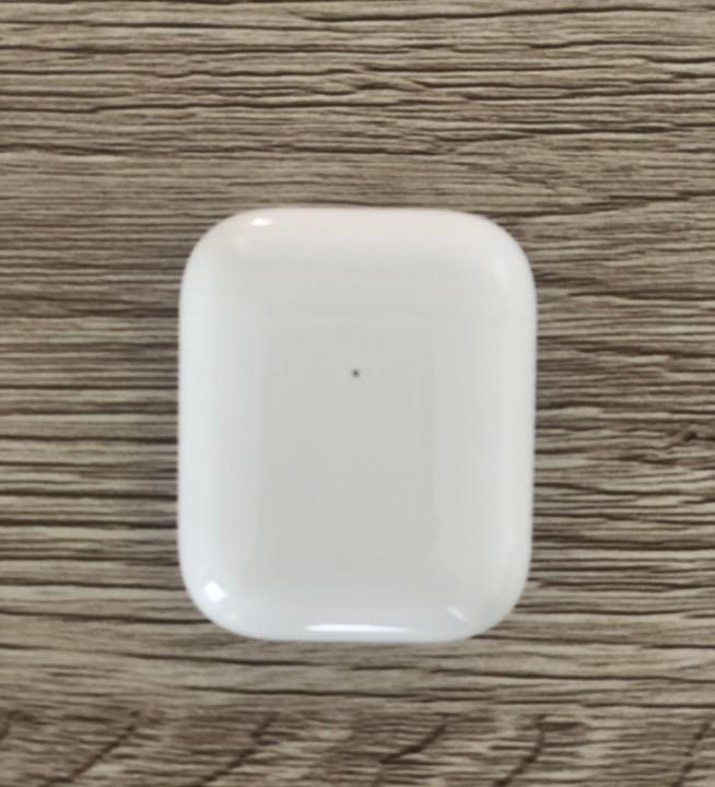 通販HOT AirPods エアーポッズ第二世代 VnjsL-m35980981062 新作好評