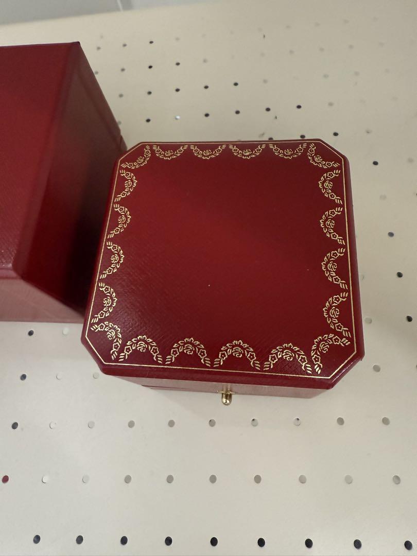 Cartier ジュエリーボックス 赤 - メルカリ