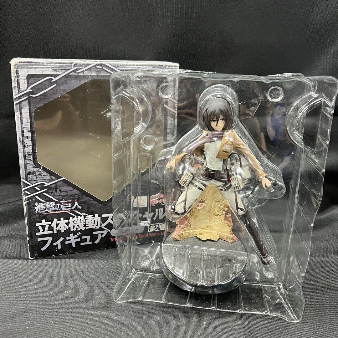 進撃の巨人 エレン ミカサ 立体機動 スペシャル フィギュア Amazon.co.jp: 進撃の巨人 立体機動スペシャルフィギュア-ミカサ