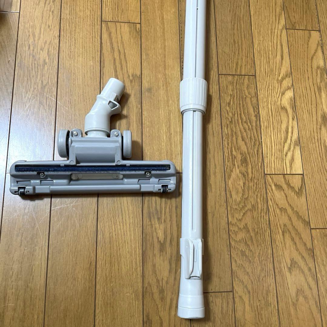 Panasonic 紙パック式　掃除機　MC-PBH5F 2015年製