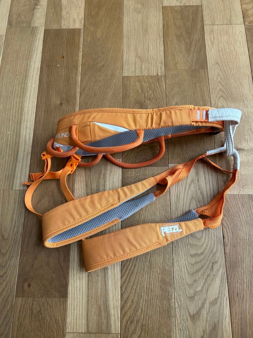 PETZLヒューロンドス Hirundos オレンジ クライミングハーネス XS