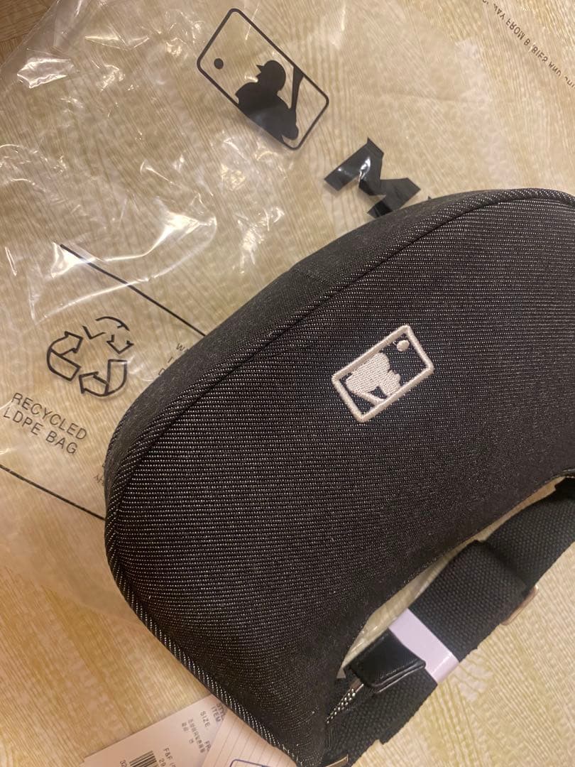 新品未使用　ニューヨーク・ヤンキース ショルダーバッグ ネイビー mdprevattcaulkingandwaterproofing.com