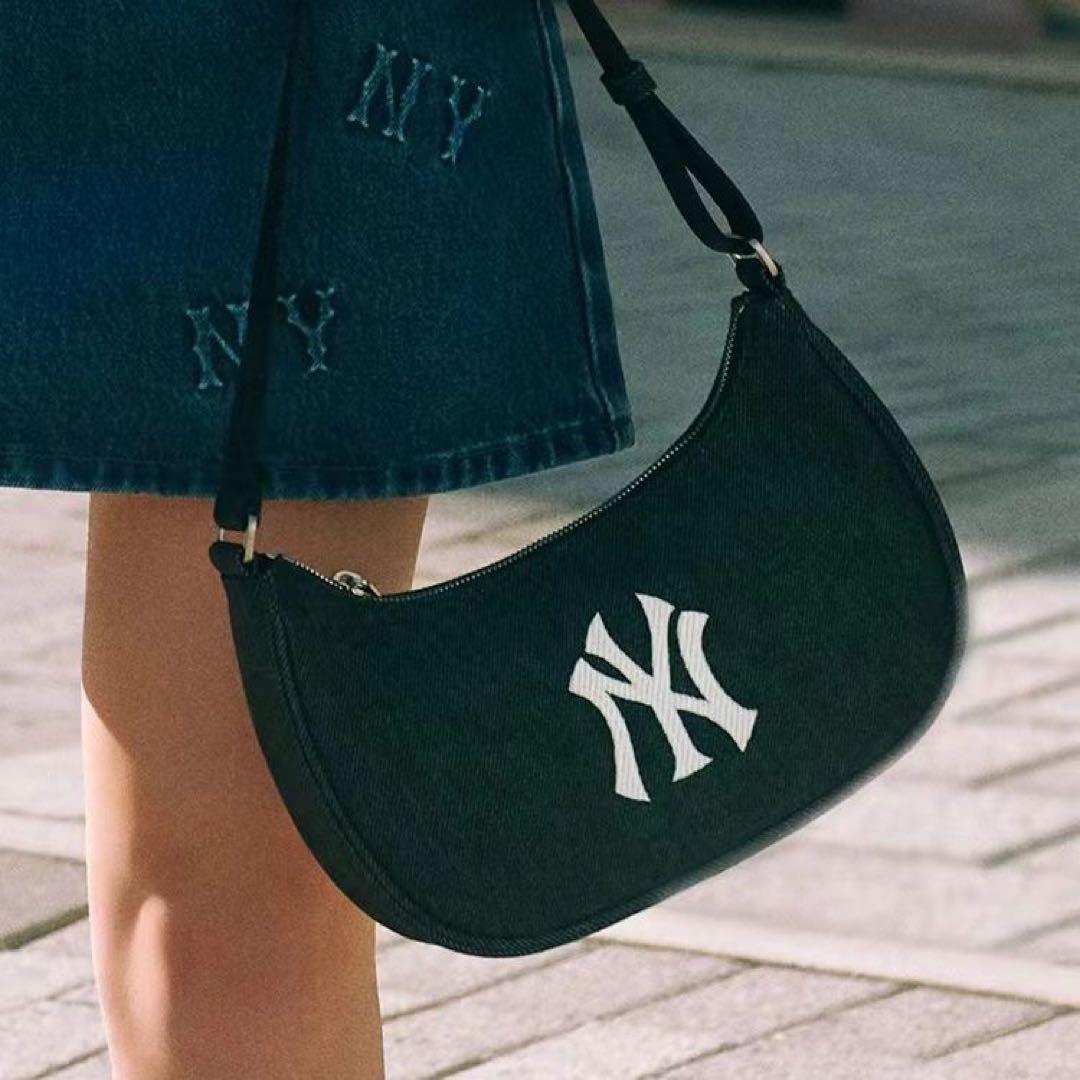 新品未使用　ニューヨーク・ヤンキース ショルダーバッグ ネイビー mdprevattcaulkingandwaterproofing.com