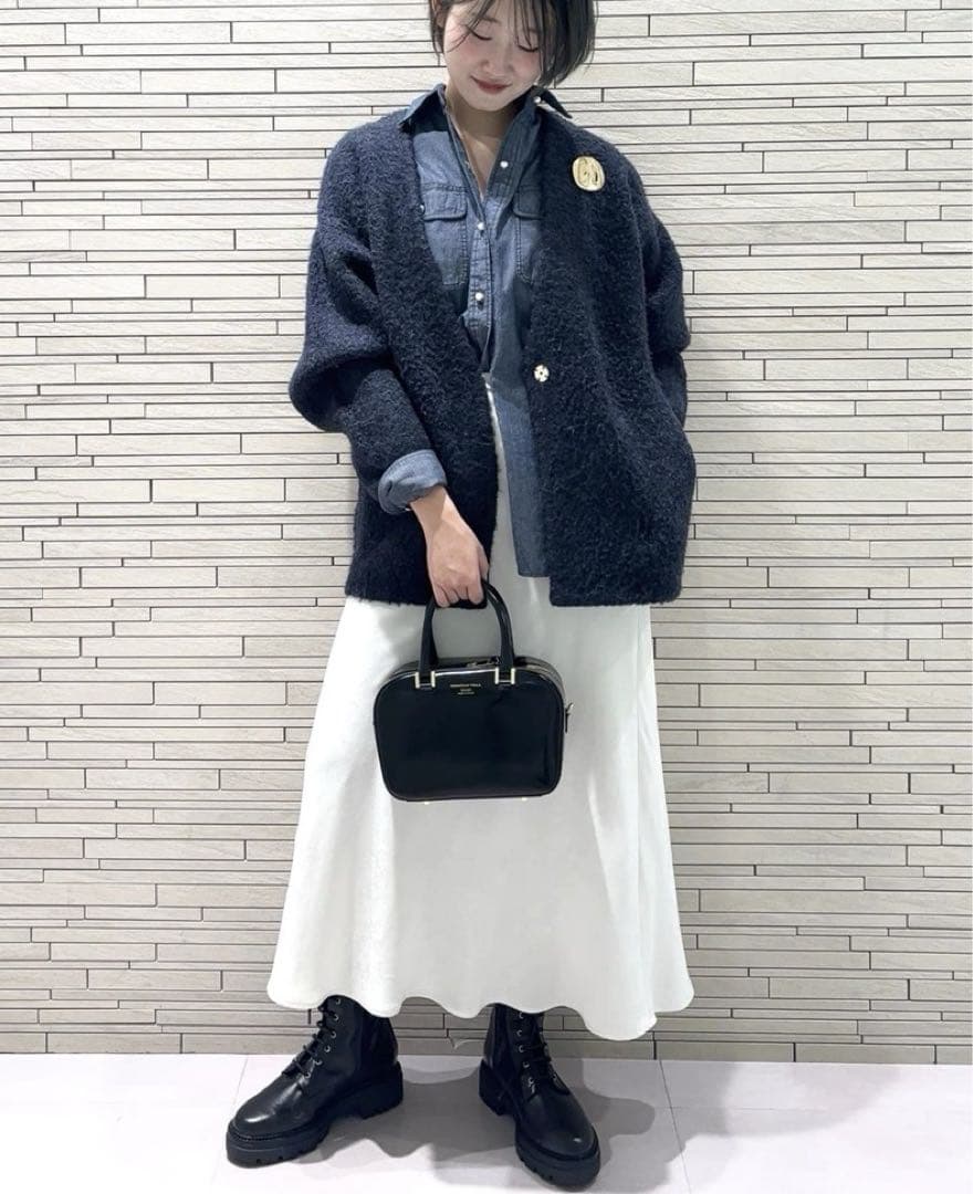 La Totalite ブークレニットジャケット SIZE La TOTALITE