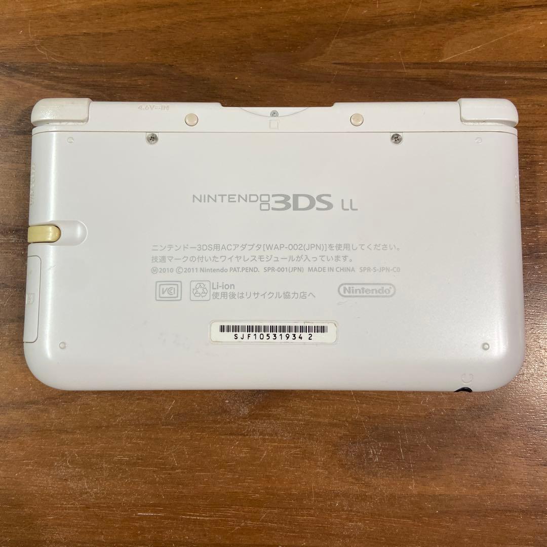 ニンテンドー3DS LL ホワイト 本体 ACアダプター付き ニンテンドー3DS LL ホワイト 本体 ACアダプター付き
