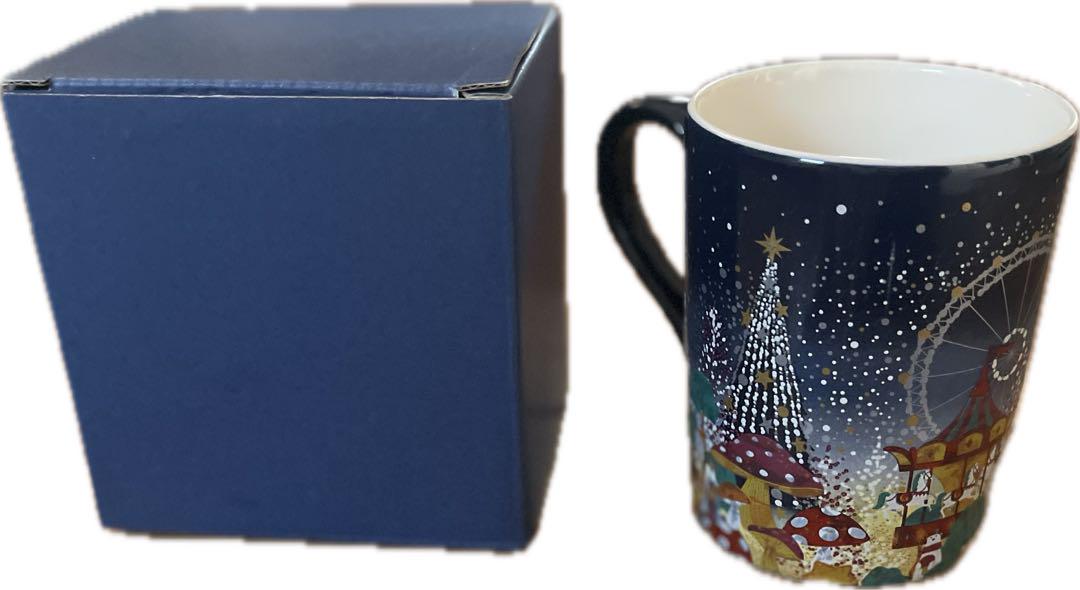 GODIVA ゴディバ
クリスマスデザイン マグカップ 陶器 約350ml