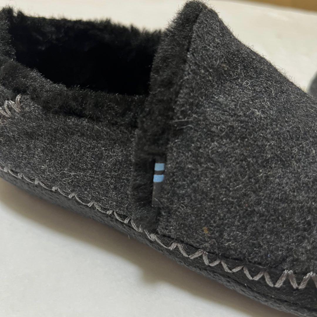 【美品】22cm TOMS フェルトスリッポン♡ふわふわ