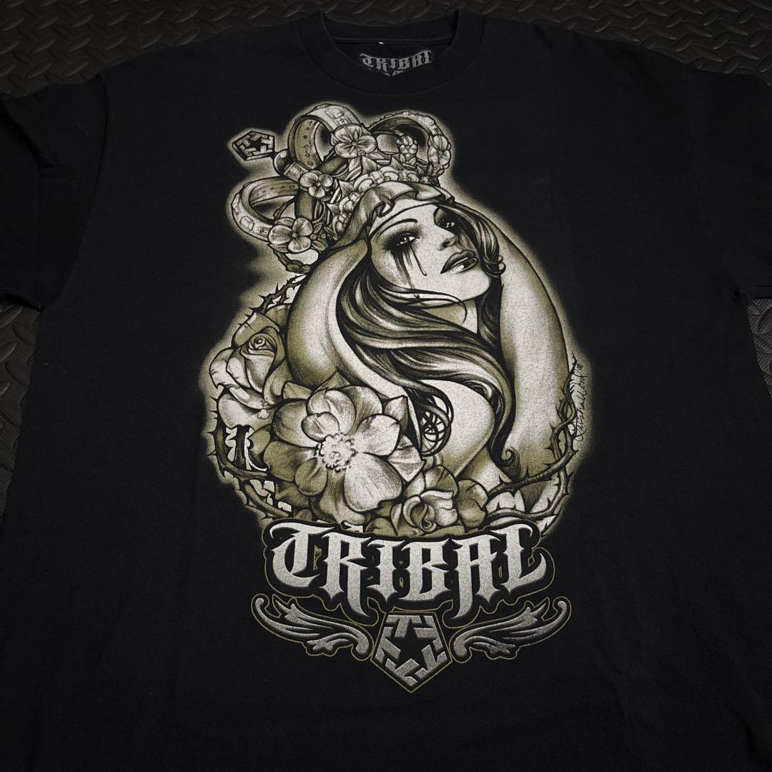 TRIBAL グラフィック2枚 Tシャツ and スナップバックキャップ