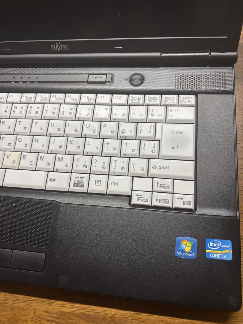 美品✨富士通 ノートCorei3 SSD搭載 8GB メモリ Office