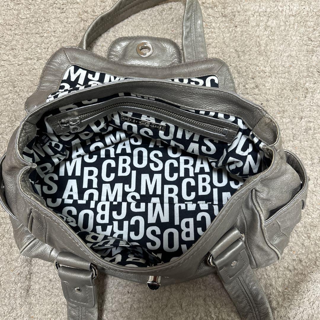 MARC JACOBSマークジェイコブス　シルバー レザー ハンドバッグ