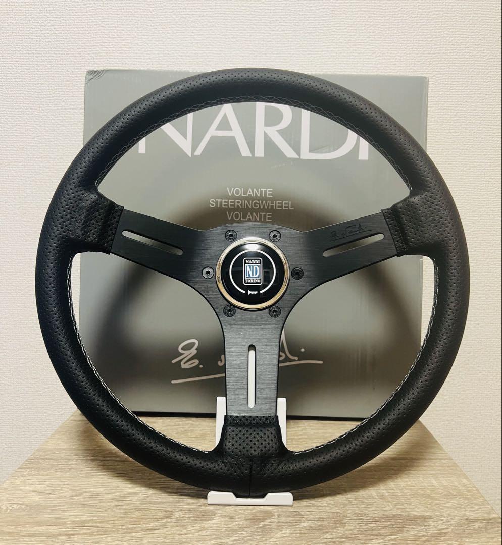 【大幅値下げ】ナルディ（NARDI）クラシック レザーステアリング 13インチ★