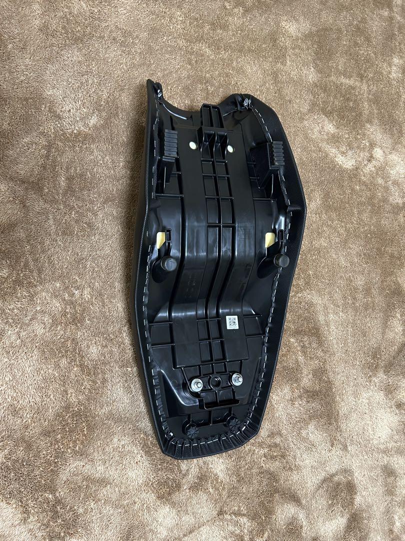Vストローム250 純正ローダウンシート