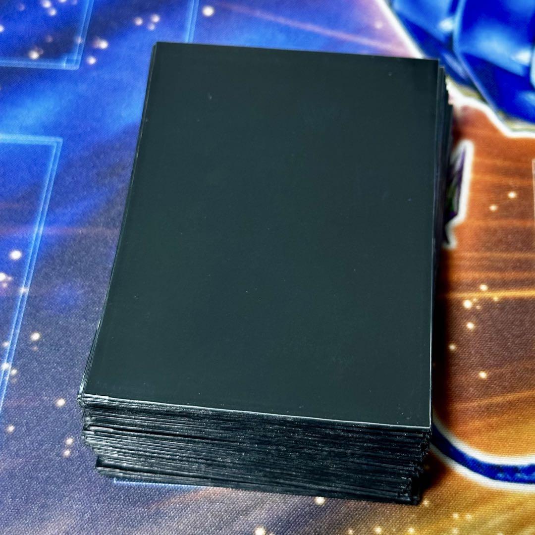 入荷中 グレー ダークブルー 2016 WCQ 遊戯王 黒 75枚 スリーブ 公式 遊戯王OCG デュエルモンスターズ