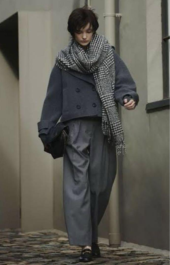 新品 Mila owen ミラオーウェン ショート丈リバーダブルコート グレー