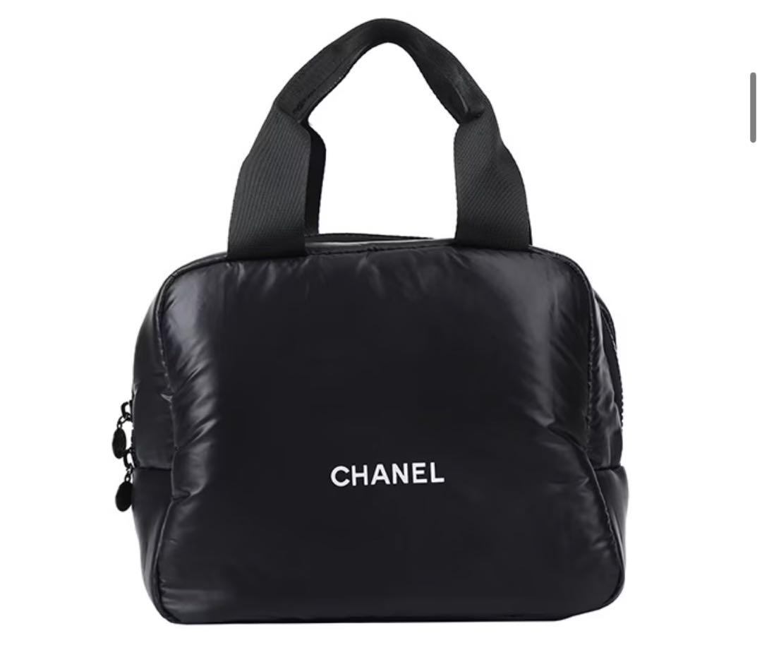 CHANELシャネル コスメポーチ小物入れ海外免税店ノベルティ限定