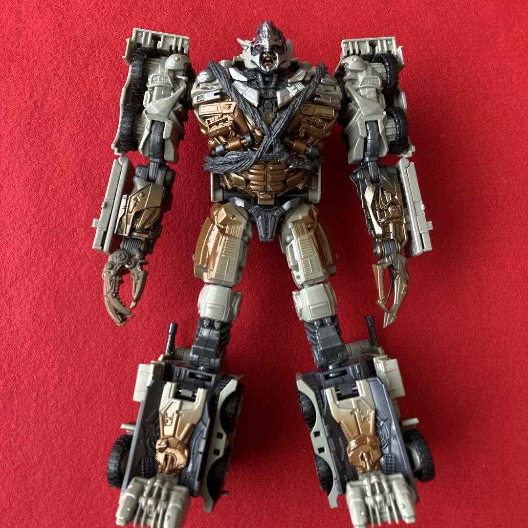 SS-27 Megatron トランスフォーマー　スタジオシリーズ