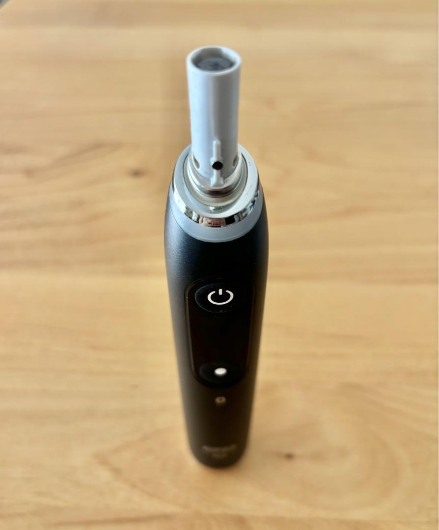 BRAUN ブラウン Oral-B iO9電動歯ブラシ 本体+替えブラシ