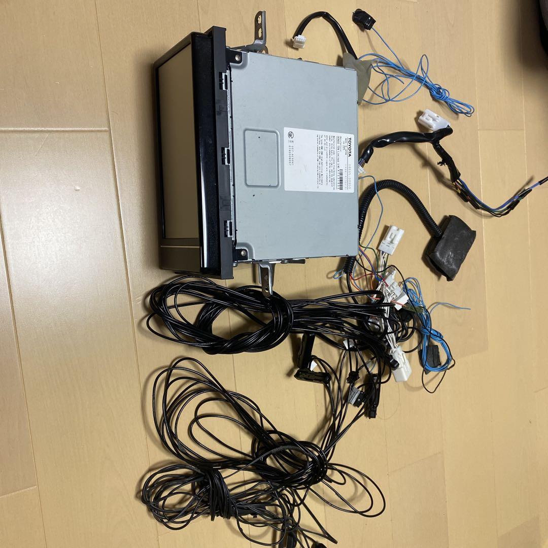 トヨタ SDナビ NSZT-W68T 本体