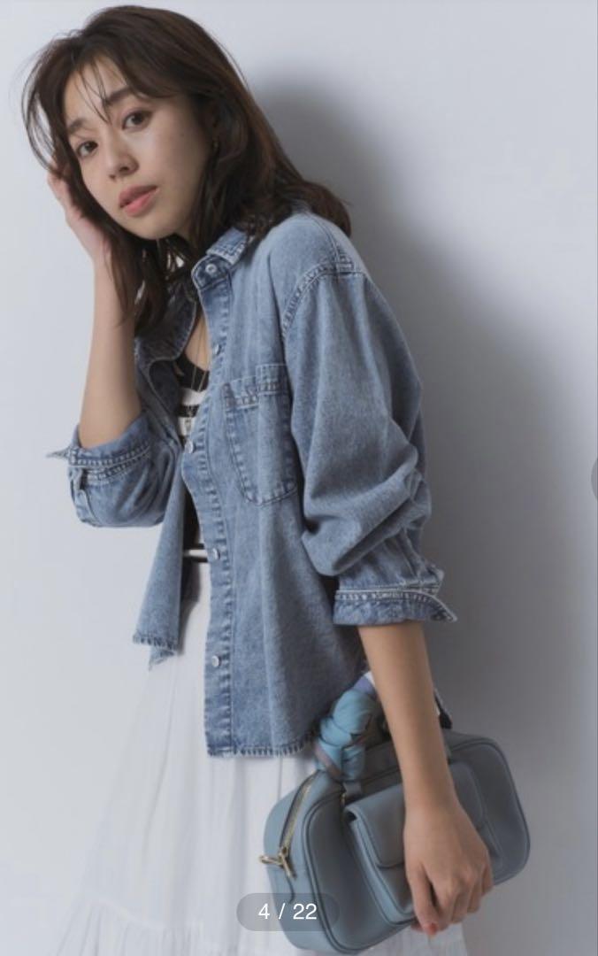 JUSGLITTY クロップドデニムシャツ